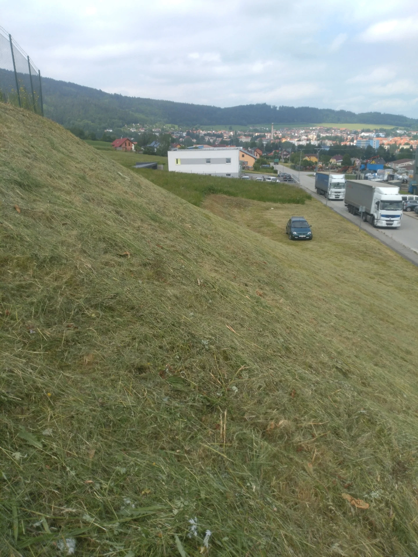Sečení kopců M - Technika Prachatice
